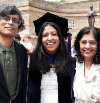 Graduate with parents